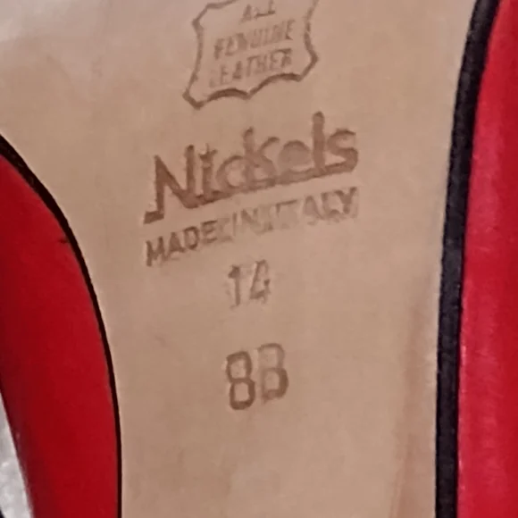 Nickels Women's Red Pumps - Picture 5 of 9